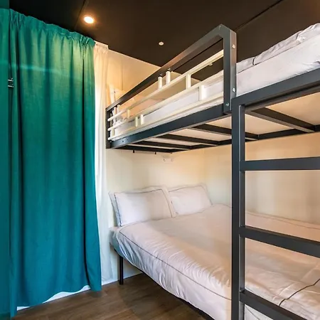 Arena Grand Kazela Homes 4* Μεντουλίν