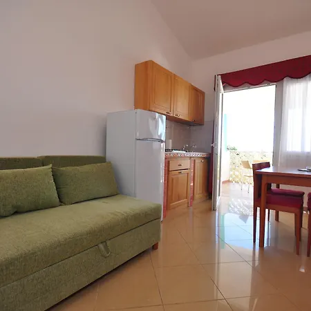 Arena Grand Kazela Homes Μεντουλίν