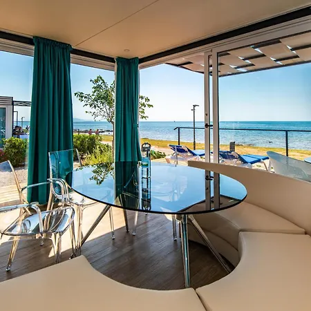 Arena Grand Kazela Homes 梅杜林