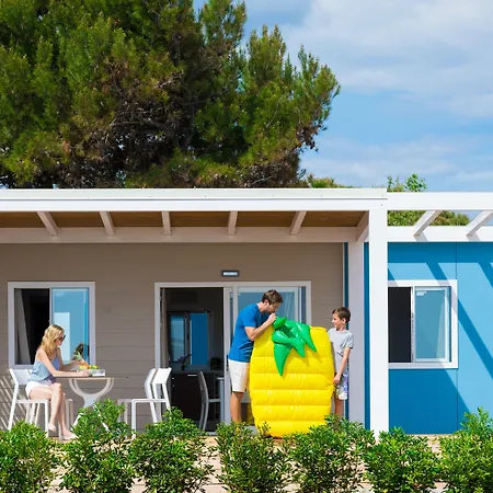 Holiday park Arena Grand Kazela Camping Homes Medulin