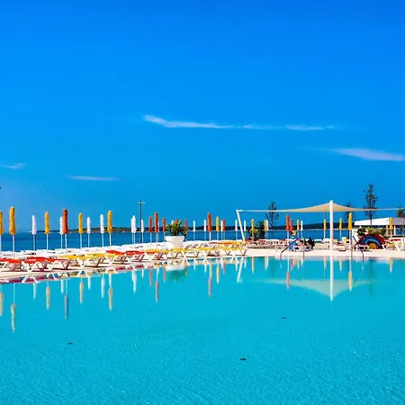 База отдыха Arena Grand Kazela Homes 4*